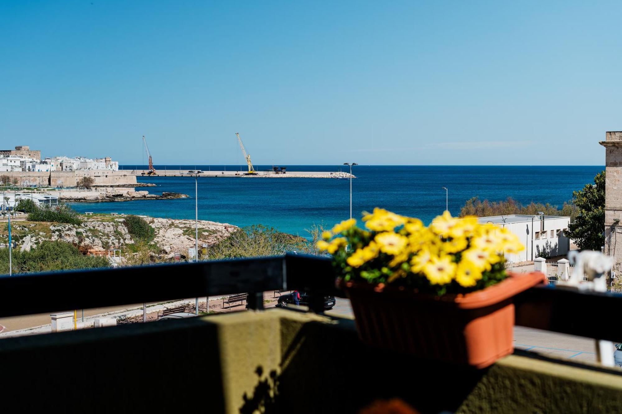 Casa Nilla Apartment Monopoli Bagian luar foto